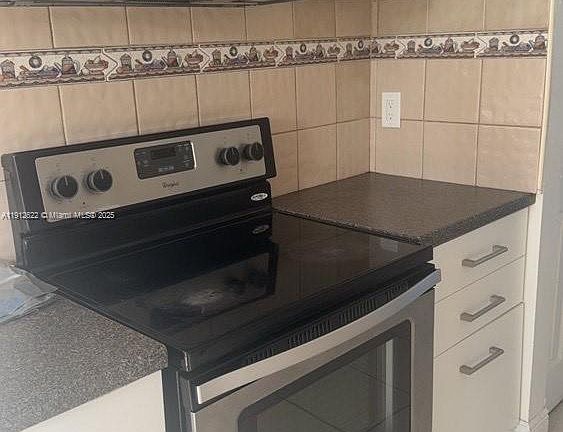 5th image of 18240 NW 41st Pl #2