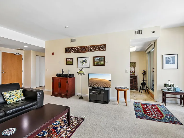 77 S Evergreen Ave #1204 — Photo 7