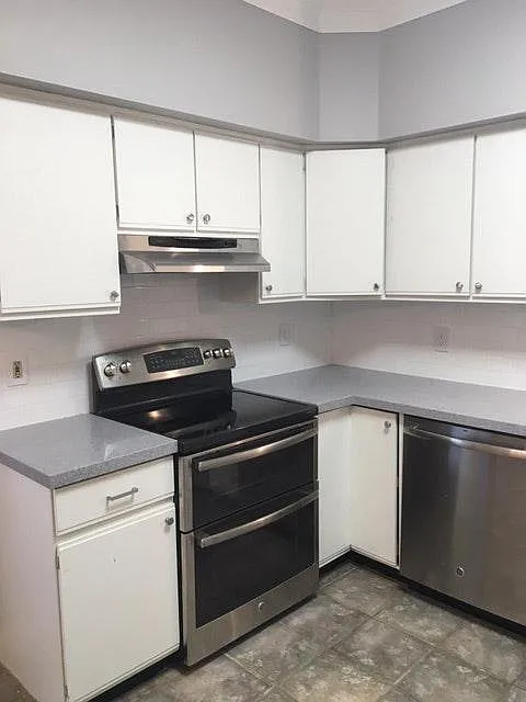 2 bed, 2.5 bath, 1332 sqft, $2,295 — Photo 4