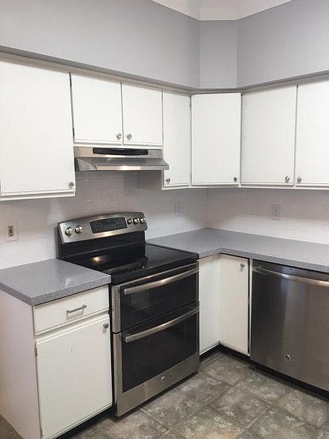 Updated stove and dishwasher