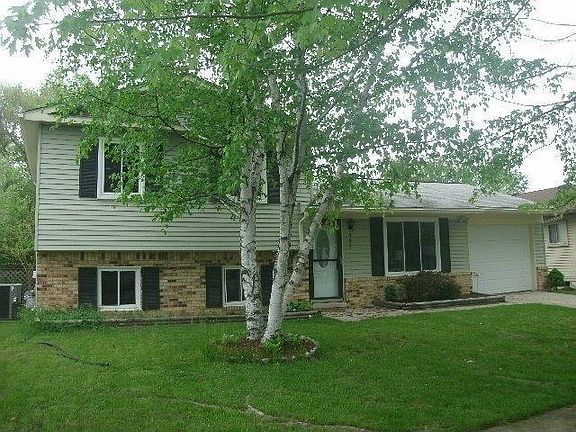 2nd image of 9087 Ascot Dr