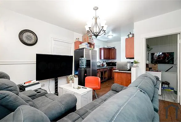 2510 E 21st St #1 — Photo 19