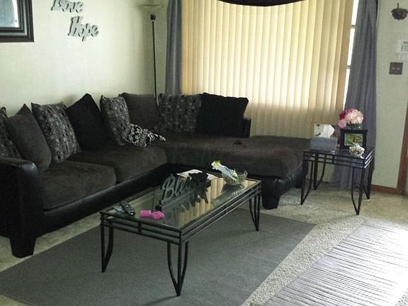 3rd image of 843 Midland Ave