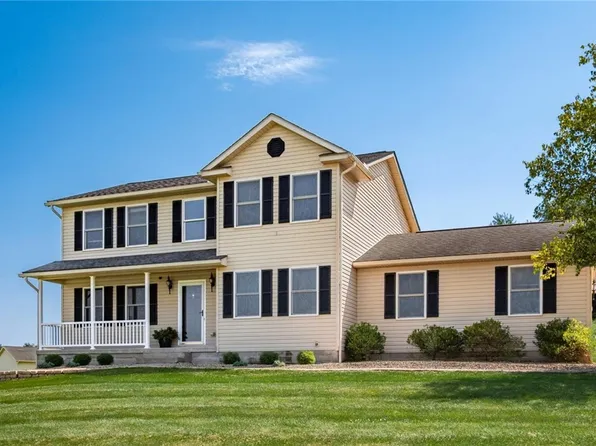 1480 Sunflower Rd, New Concord, OH 43762