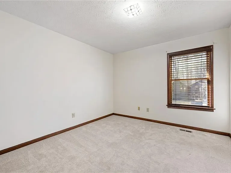 4800 Grants Way NE — Photo 19