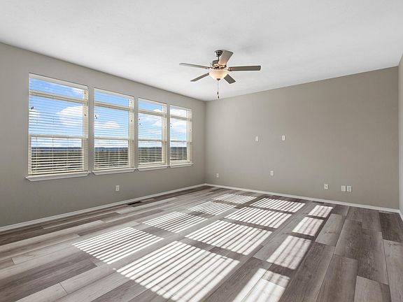 4th image of 8331 N Seminole Ct
