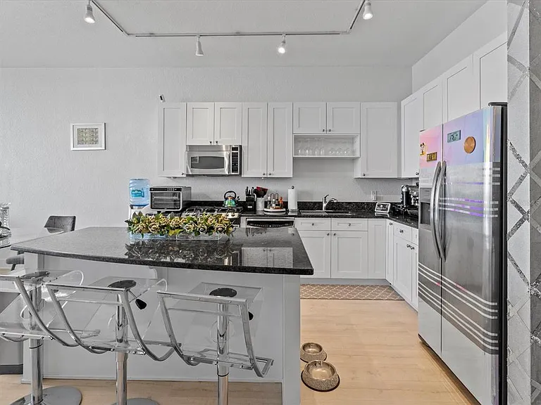 150 E Robinson St #2906 — Photo 3
