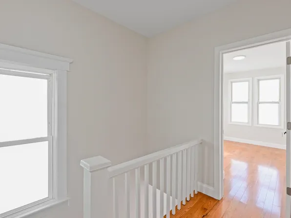 169 West 9th Street image 14 of 29