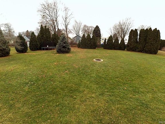 5th image of 2620 Howard Ave