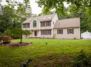 47 Surrey Dr, Madison, CT 06443