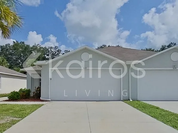 9093 Aegean Cir, Lehigh Acres, FL 33936