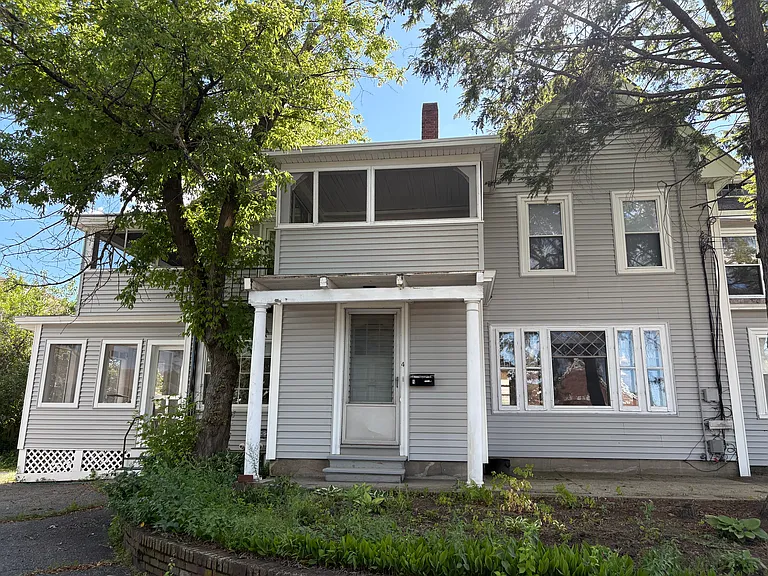 4 Belmont St — Photo 16