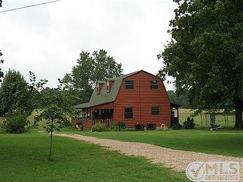 3rd image of 1549 County Road 2130