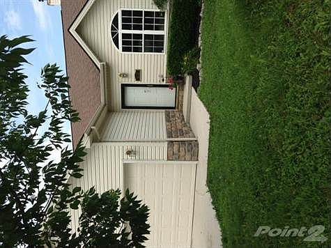 3rd image of 670 Danby Woods Dr