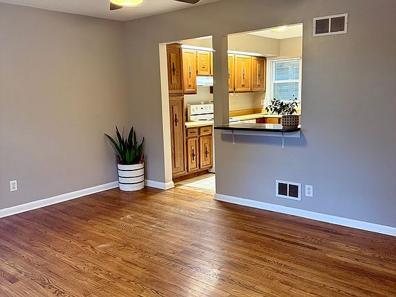 2nd image of 2515 N 123rd St #1