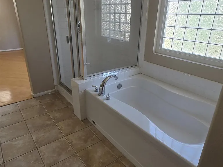 11442 Trailbrook Ln — Photo 39
