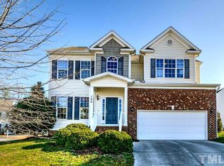 105 Owl Creek Ct, Holly Springs, NC 27540