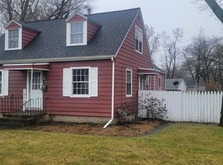 401 Gardena St, Michigan City, IN