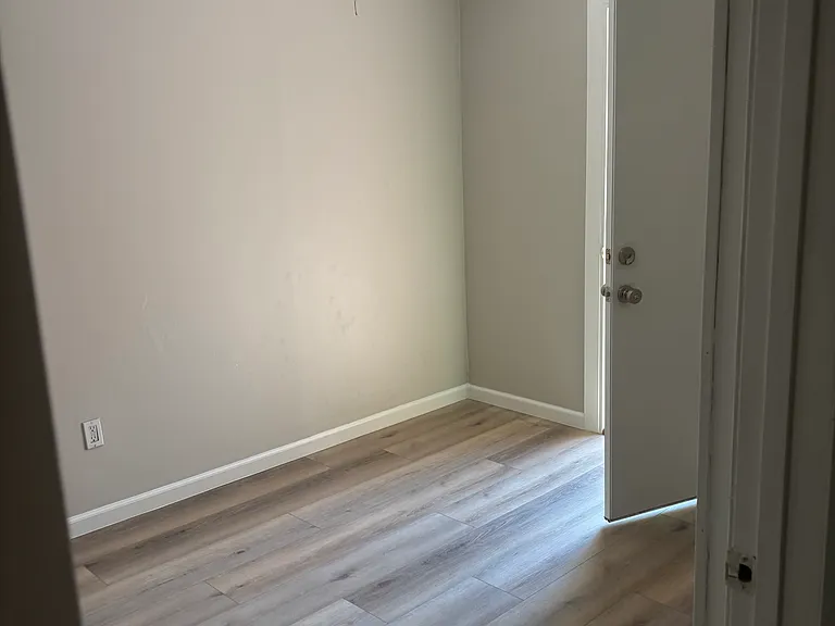 614 J St — Photo 9
