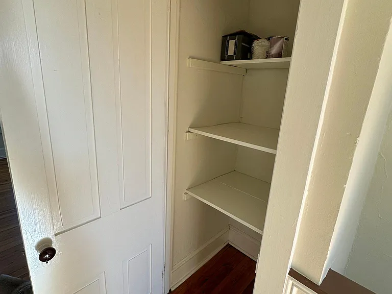 344 W Orange St #5 — Photo 11
