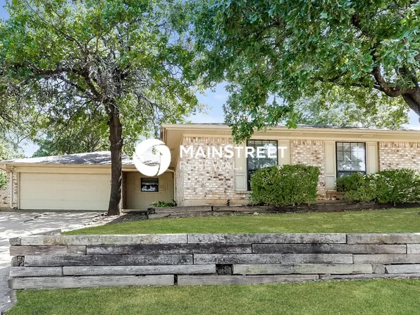1003 Glenn Dr, Euless, TX 76039