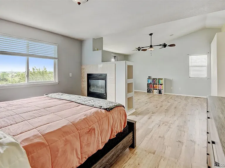 2588 E 116th Ave — Photo 30
