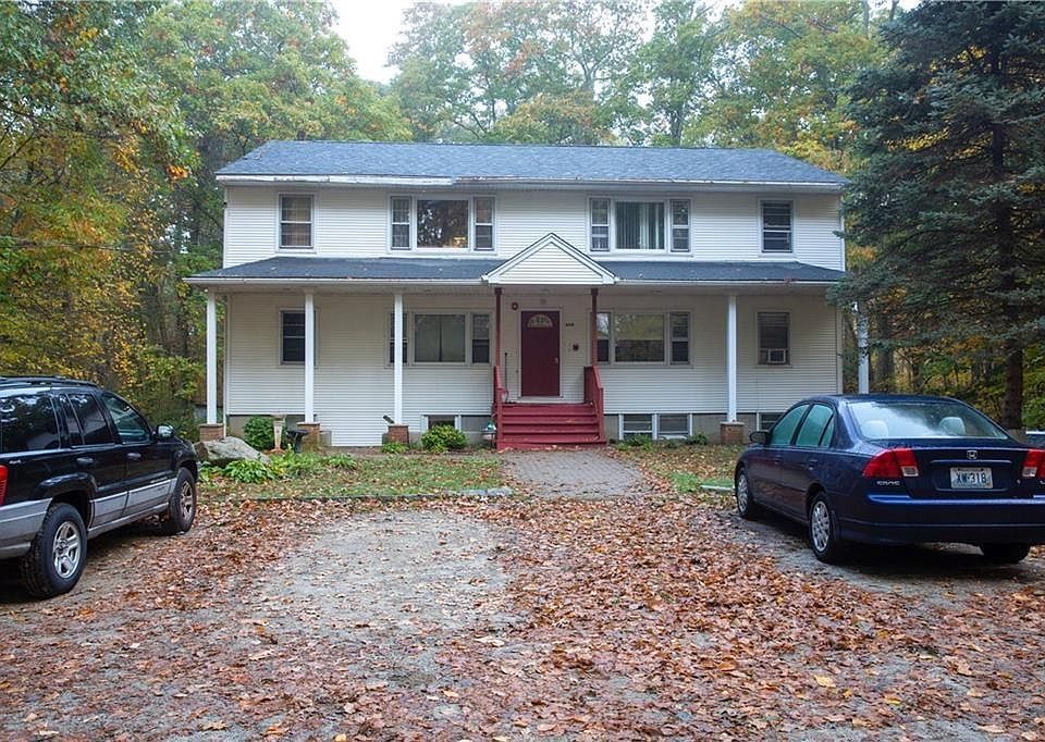 2nd image of 964 Chopmist Hill Rd