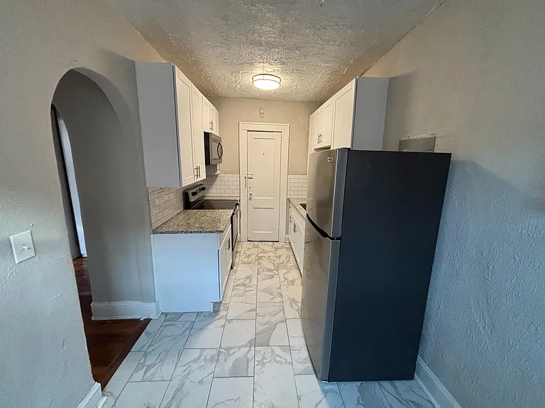 996 Greenwood Ave NE #7 — Photo 10