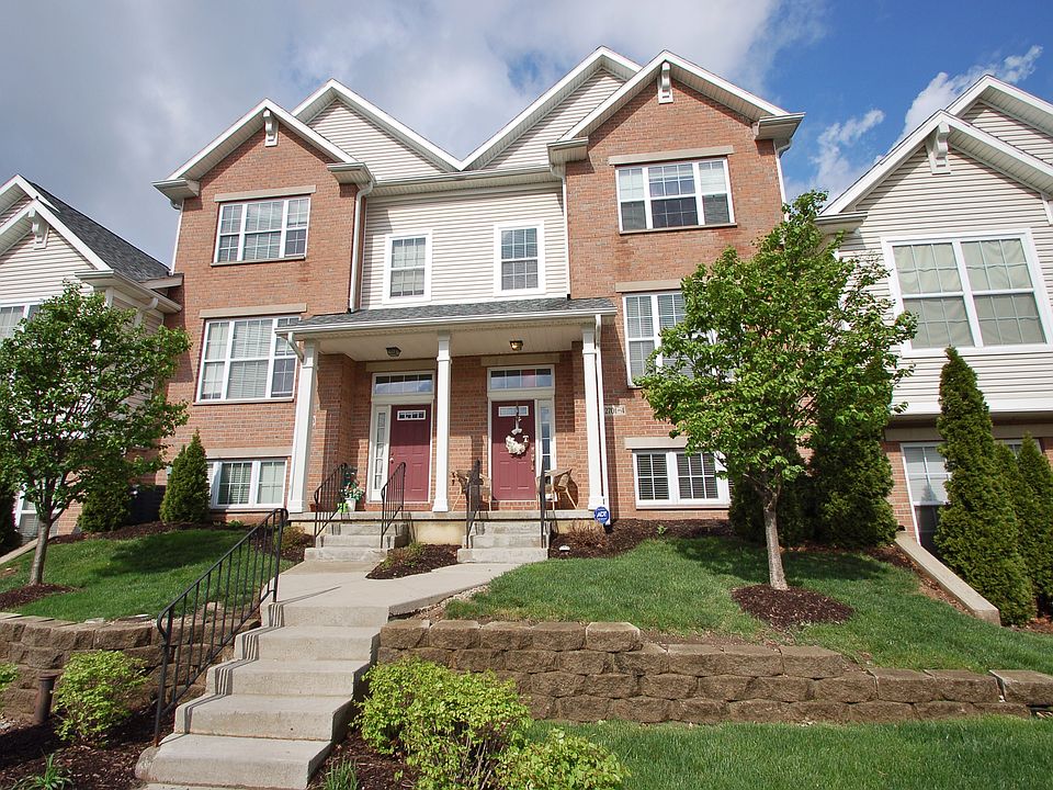 1st image of 2701 Gardenia Ave APT 4