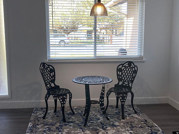 4th image of 10073 Haven Ln