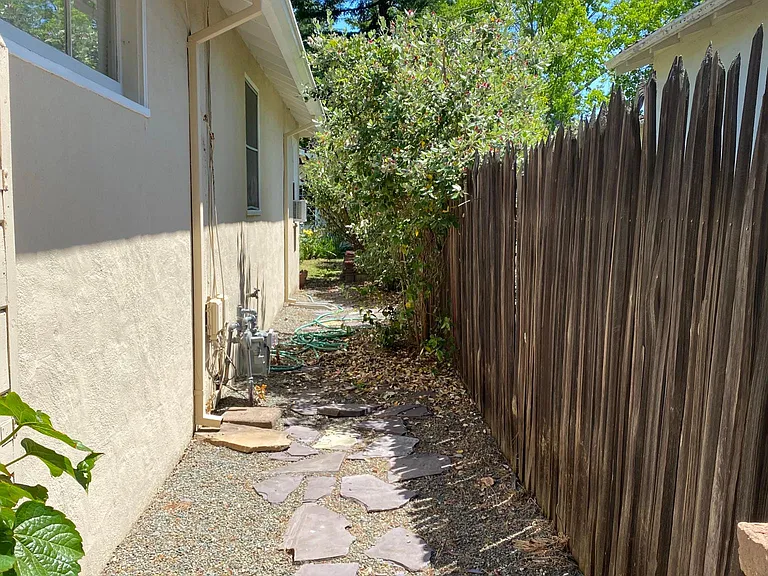 80 Sylvian Way — Photo 29