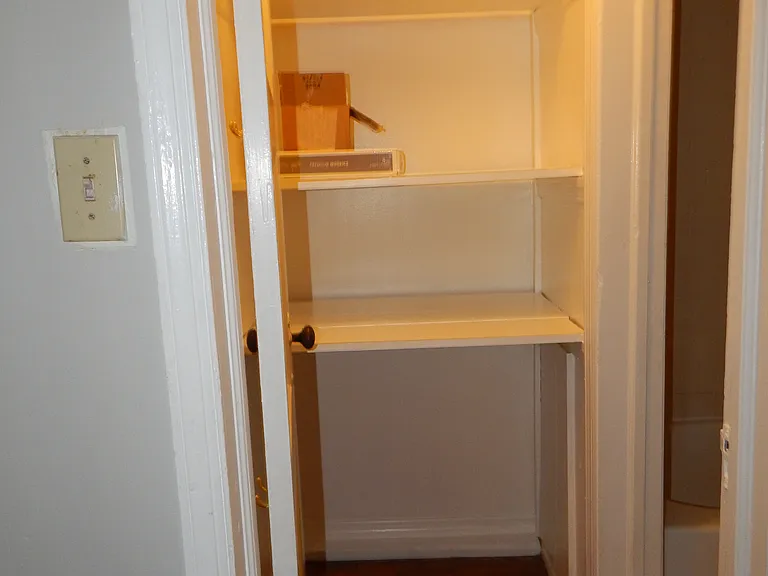 6115 Parkway Dr #1 — Photo 10