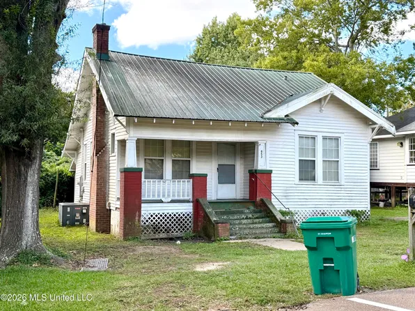 653 Nebraska Ave, McComb, MS 39648