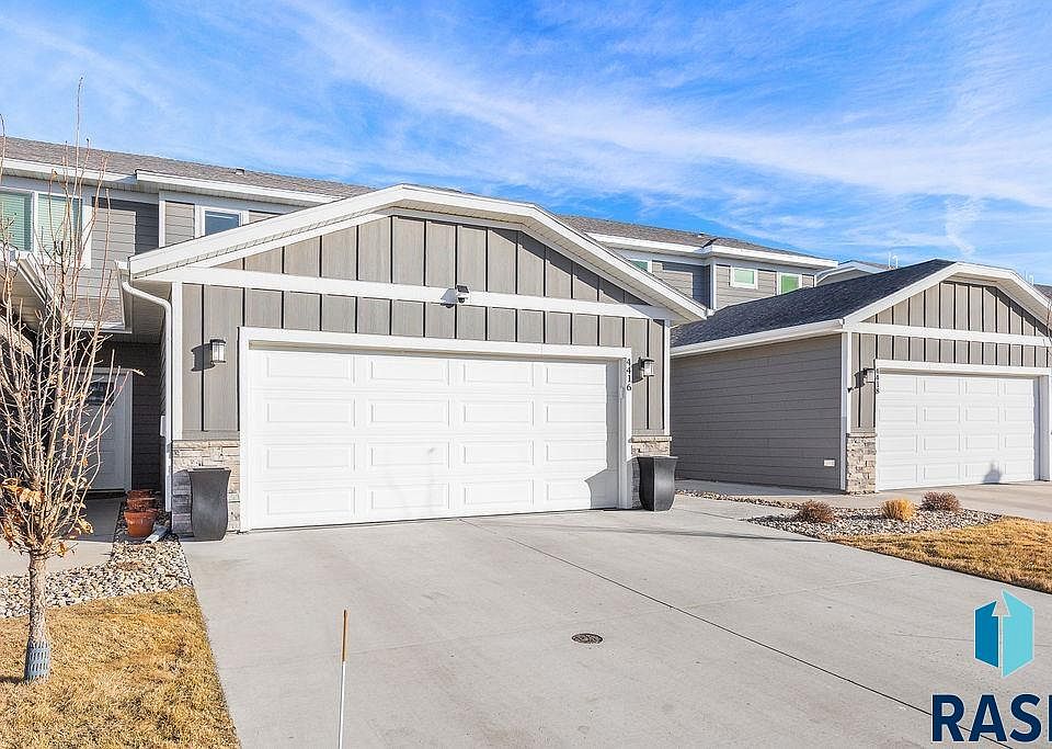 1st image of 4416 E Whisper Ridge Pl