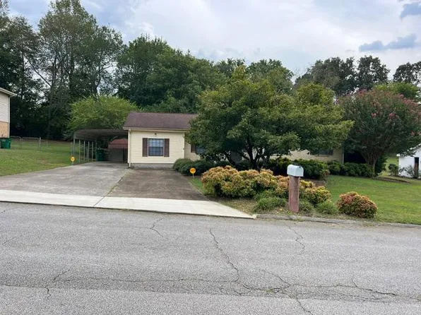 1814 Bay Hill Dr, Hixson, TN 37343