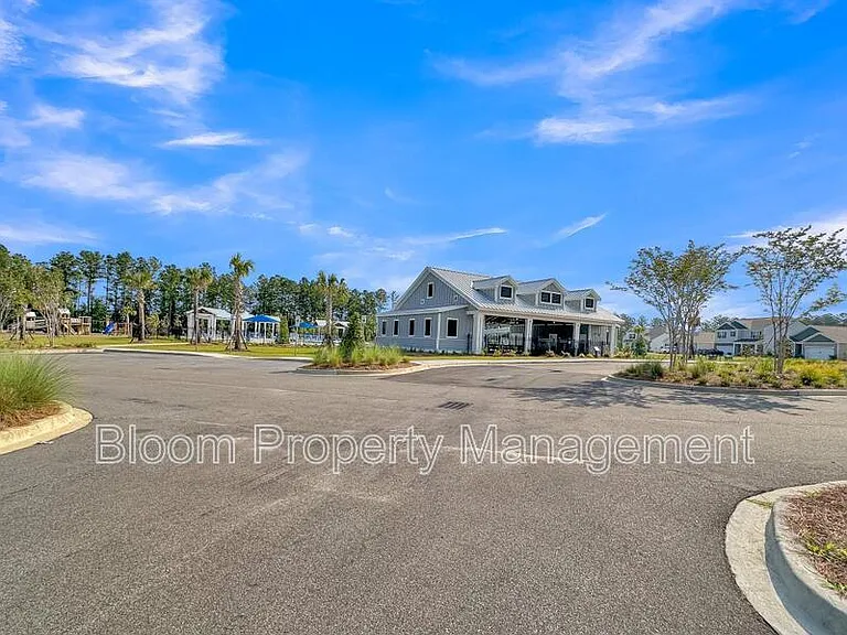 502 Lake Ridge Blvd — Photo 64