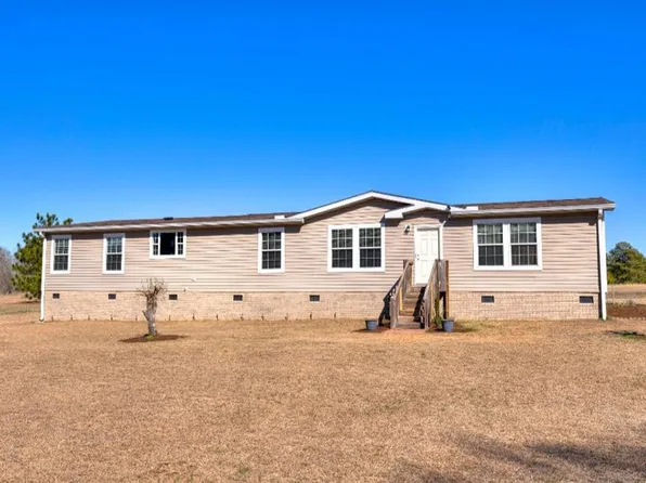 3146 Timrod Rd, Bethune, SC 29009