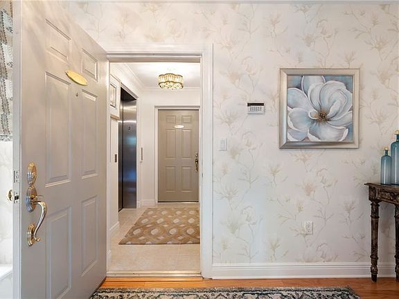2nd image of 5620 N Harbor Village Dr APT 203