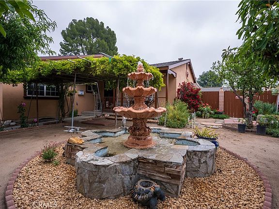 5th image of 6624 Rhea Ave