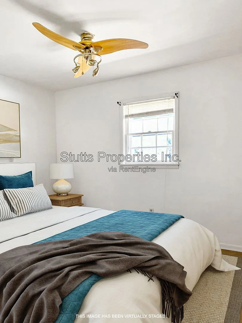 3 bed, 2.0 bath, $1,350 — Photo 3