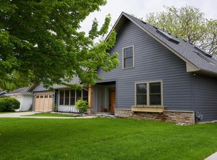 4621 Woodland Rd W, Edina, MN 55424