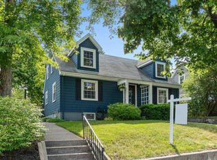 106 Garfield Ave, Woburn, MA 01801