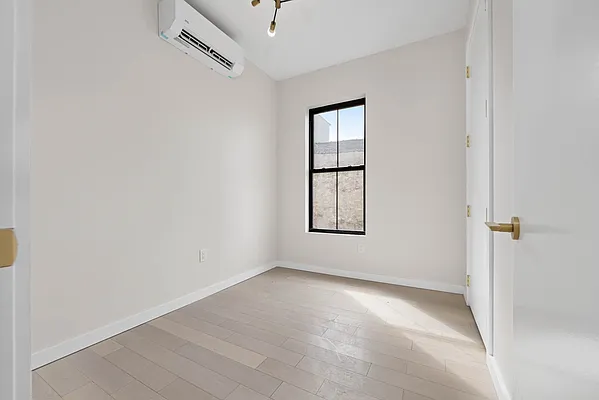 Rented by Doorway NYC, LLC | media 17