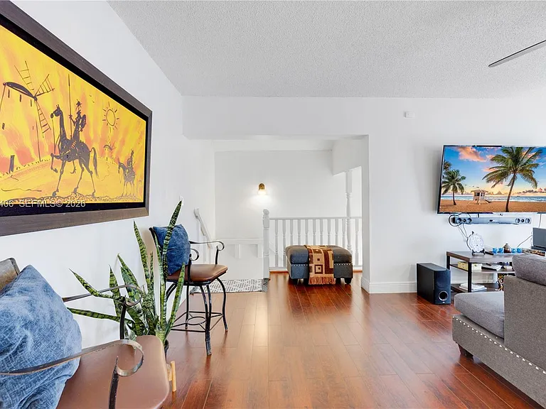8390 N Missionwood Cir #D-18 — Photo 5