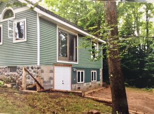 9892 S 31st Rd, Cadillac, MI 49601