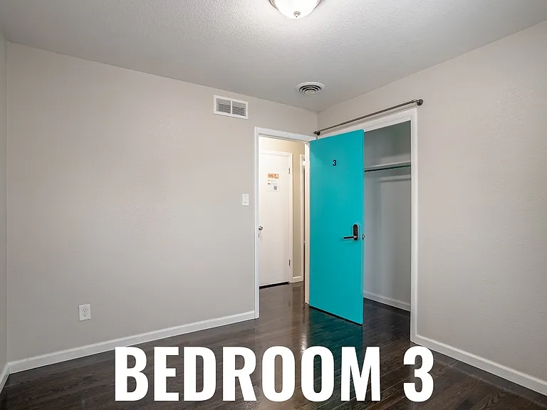 201 Toledo St #3 — Photo 3
