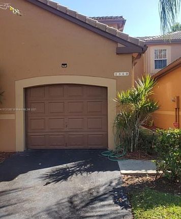 3rd image of 1360 Veracruz Ln #2-8