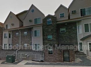730 E 2nd St #205, Duluth, MN 55805