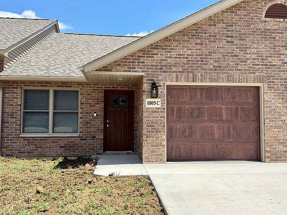 3rd image of 1805 Saint Michaels Ct #C