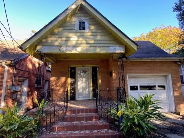 4009 Pauger St, New Orleans, LA 70122